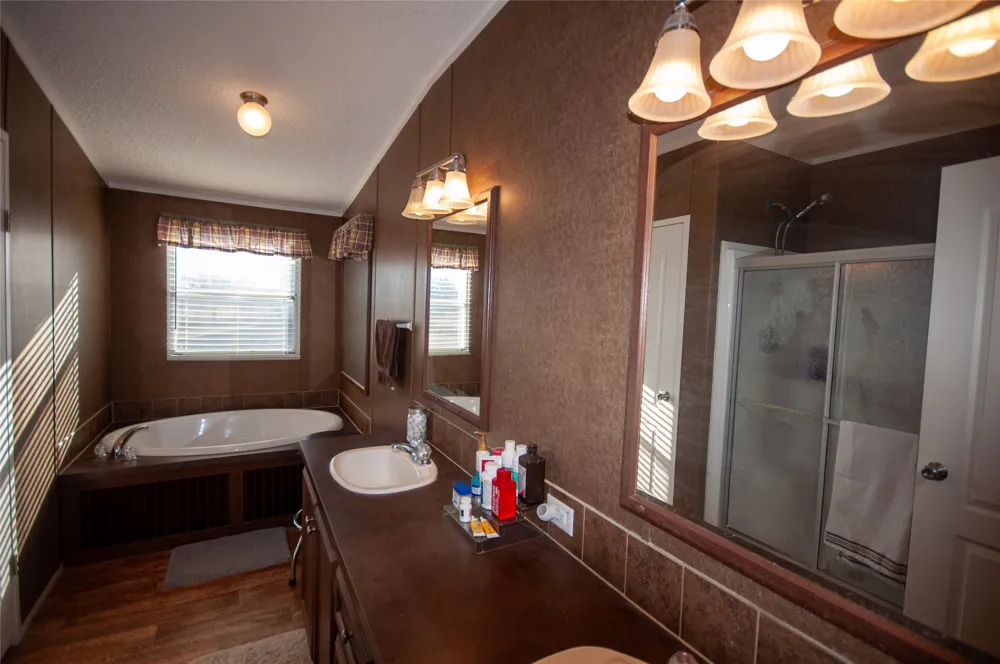 1364 Fm 574 W Mullin, TX 76864