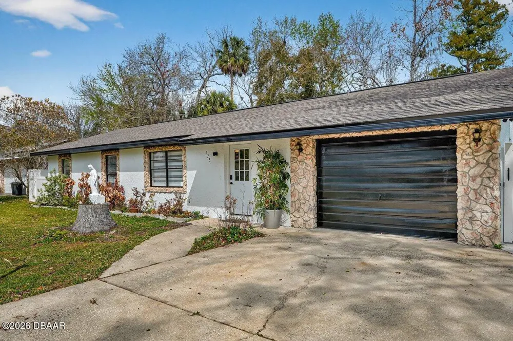 775 Bennett Road South Daytona, FL 32119