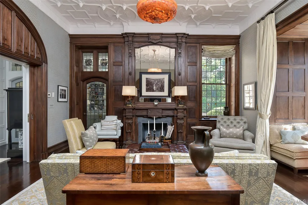 5 Oakledge Road Bronxville, NY 10708