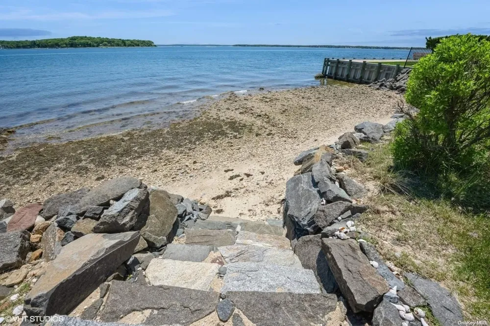 950 Blue Marlin Drive Southold, NY 11971