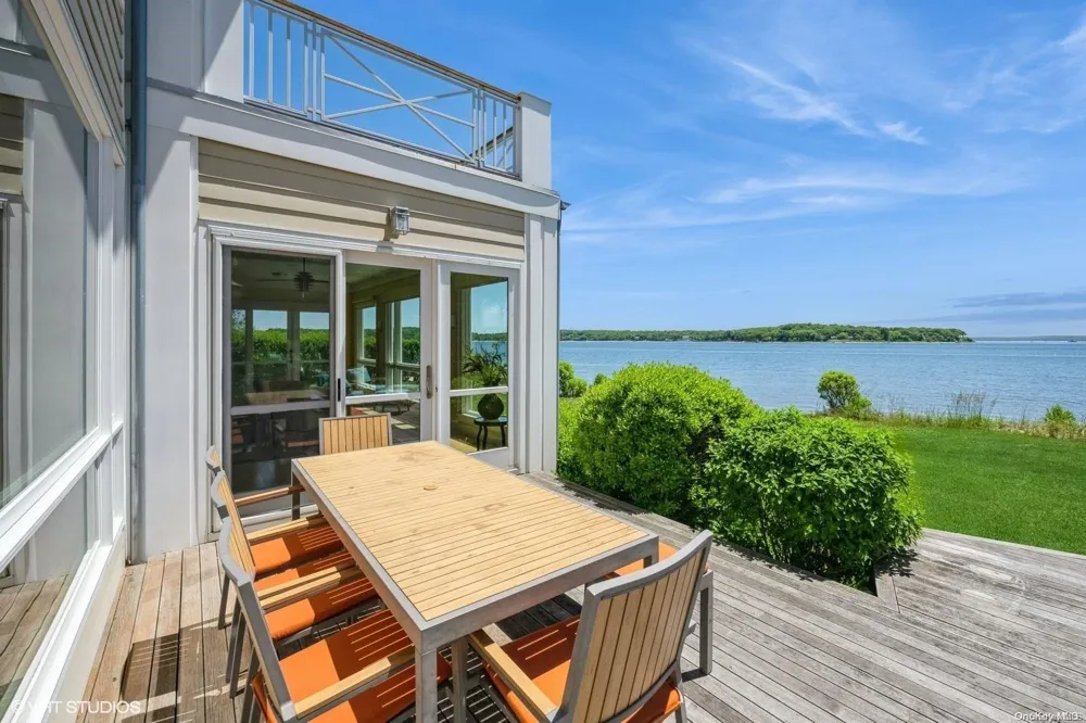 950 Blue Marlin Drive Southold, NY 11971