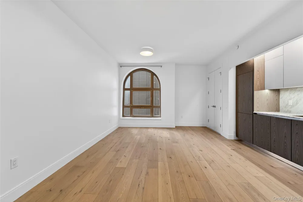 229 9th Street #307 Brooklyn, NY 11215