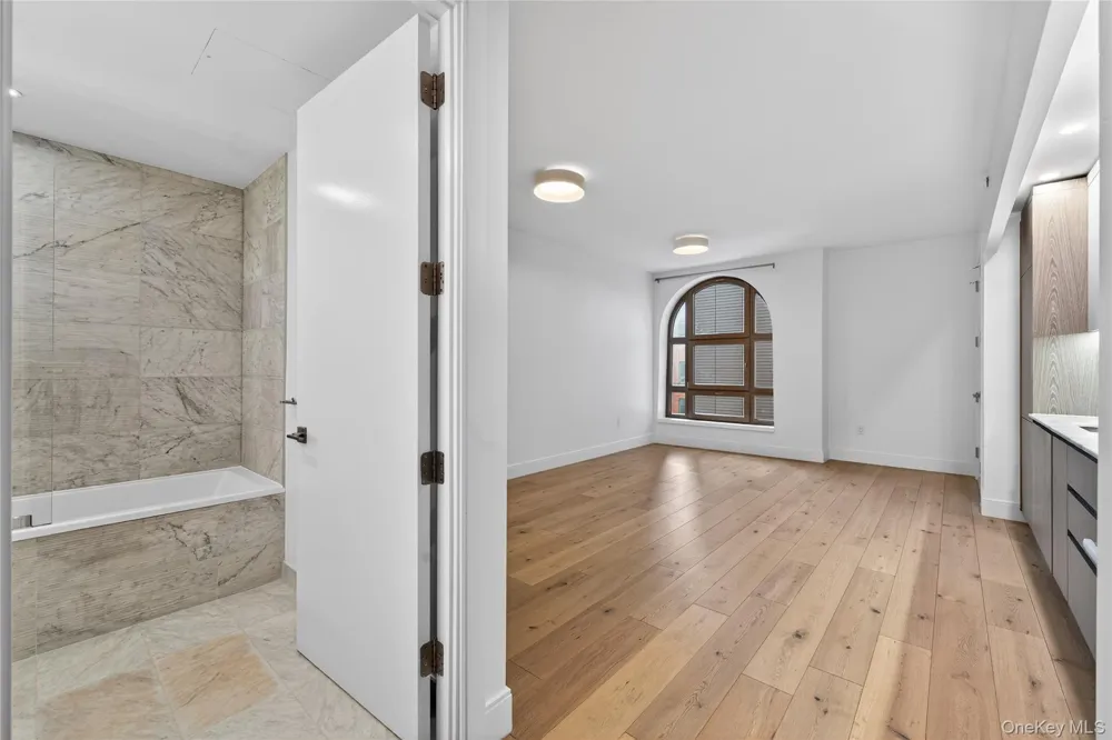229 9th Street #307 Brooklyn, NY 11215