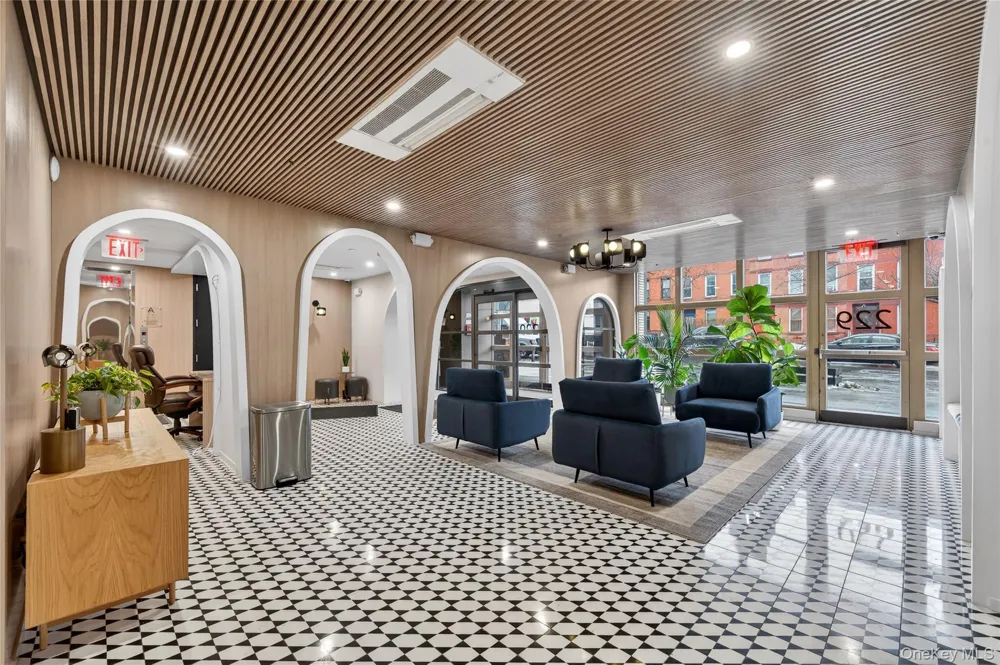 229 9th Street #307 Brooklyn, NY 11215