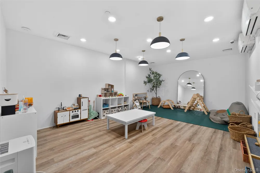 229 9th Street #307 Brooklyn, NY 11215