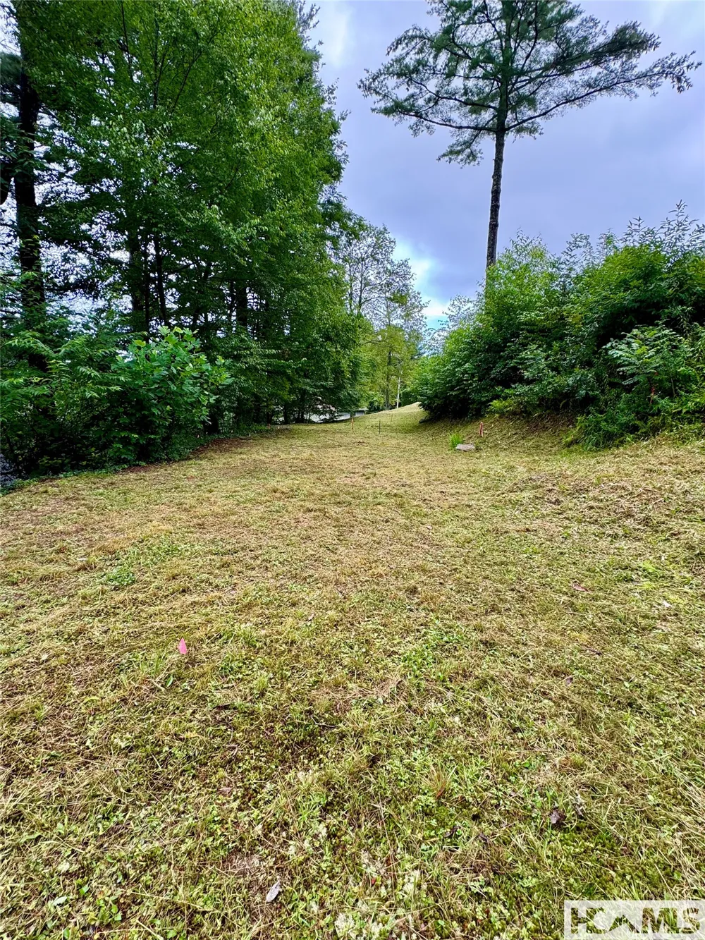 TBD Mountain Harbor Club Glenville, NC 28736