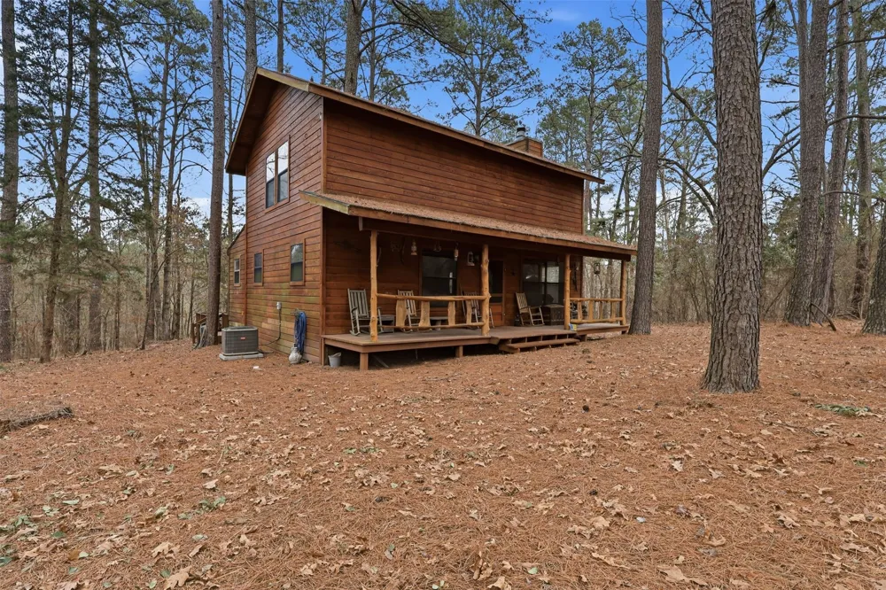 2360 County Road 4660 Winnsboro, TX 75494