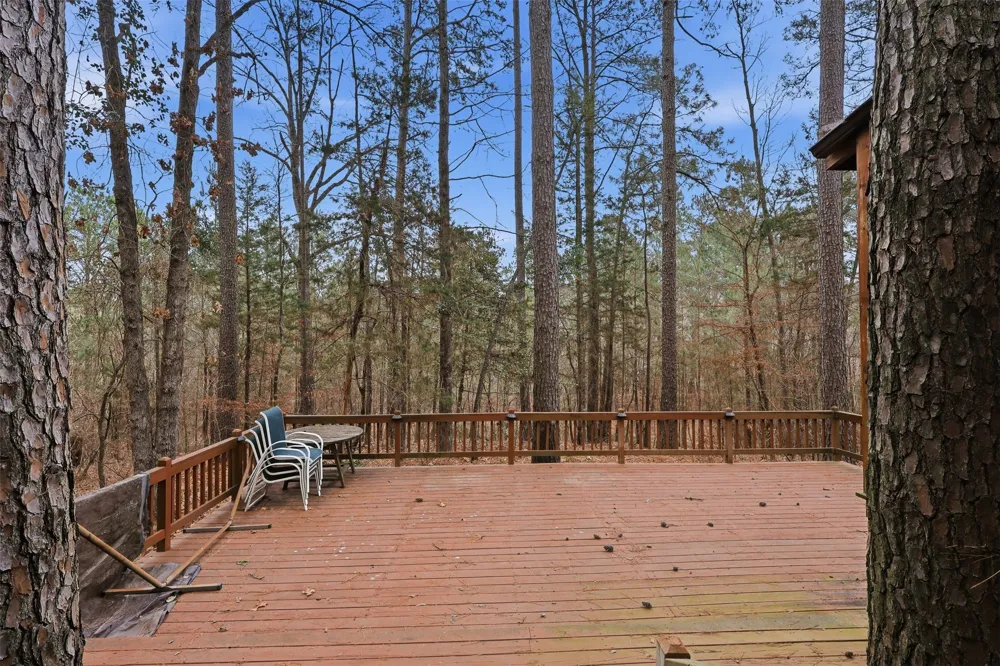 2360 County Road 4660 Winnsboro, TX 75494