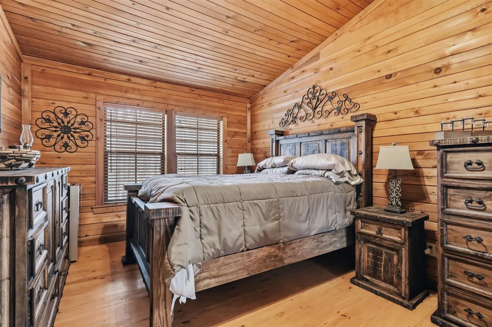 2360 County Road 4660 Winnsboro, TX 75494