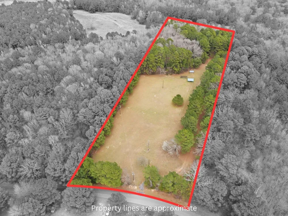 2360 County Road 4660 Winnsboro, TX 75494