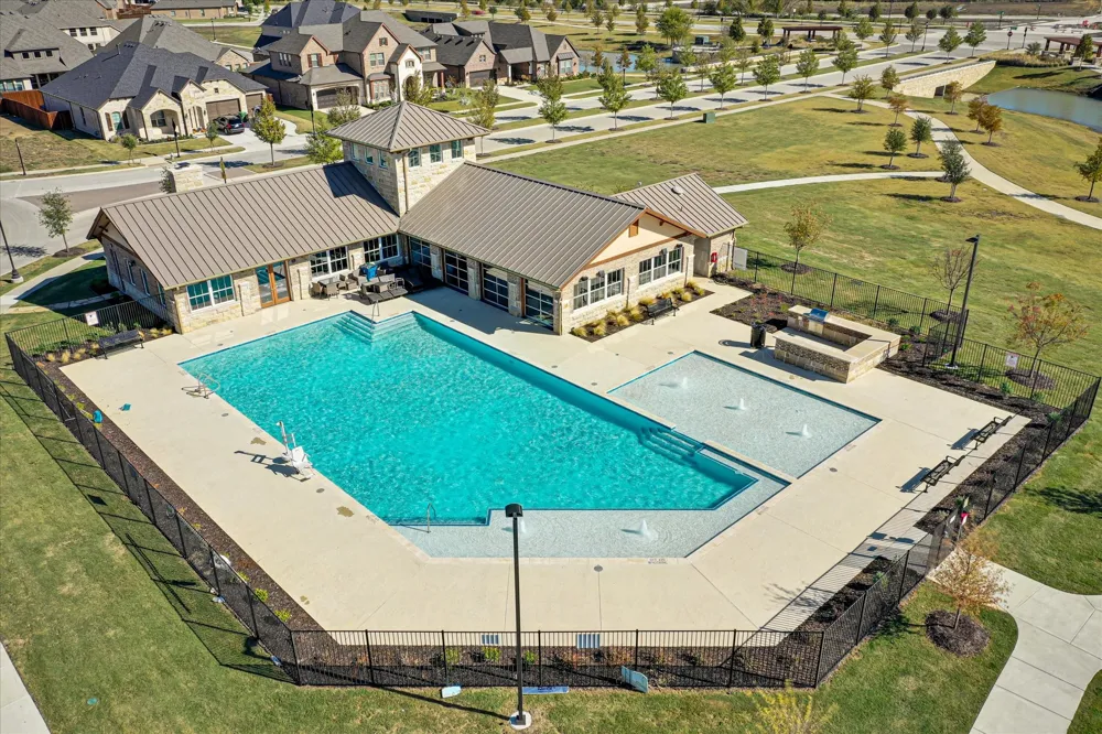 1208 Knoll Crest Drive Mansfield, TX 76063
