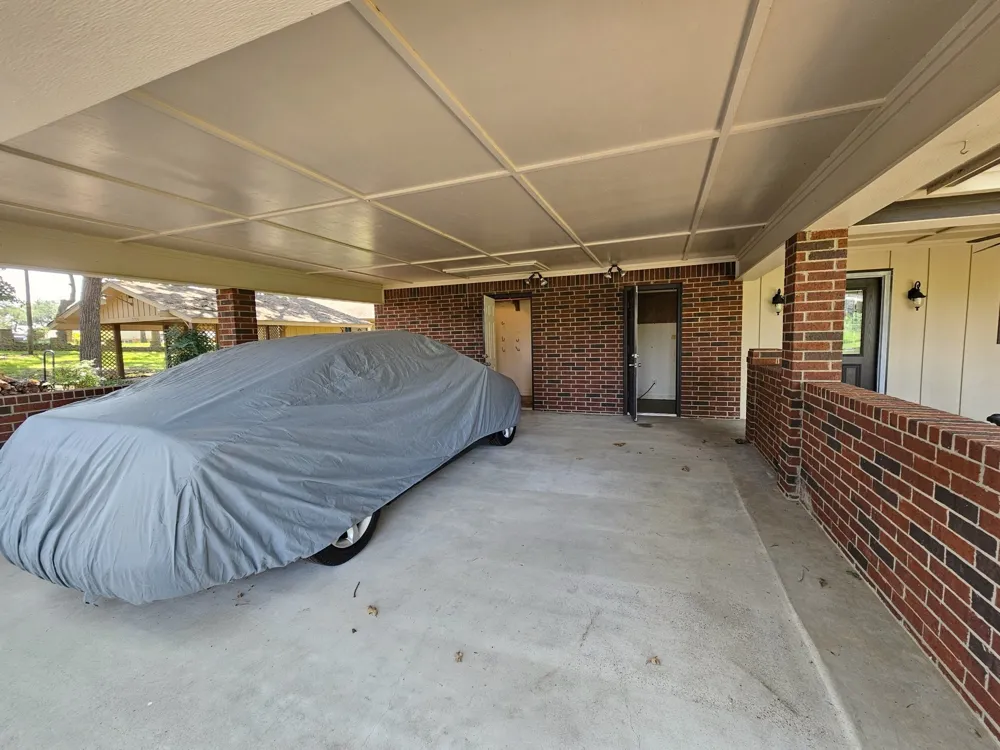 5731 Cape Drive Chandler, TX 75758