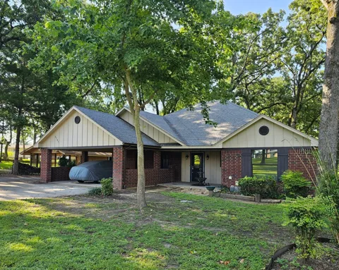 5731 Cape Drive