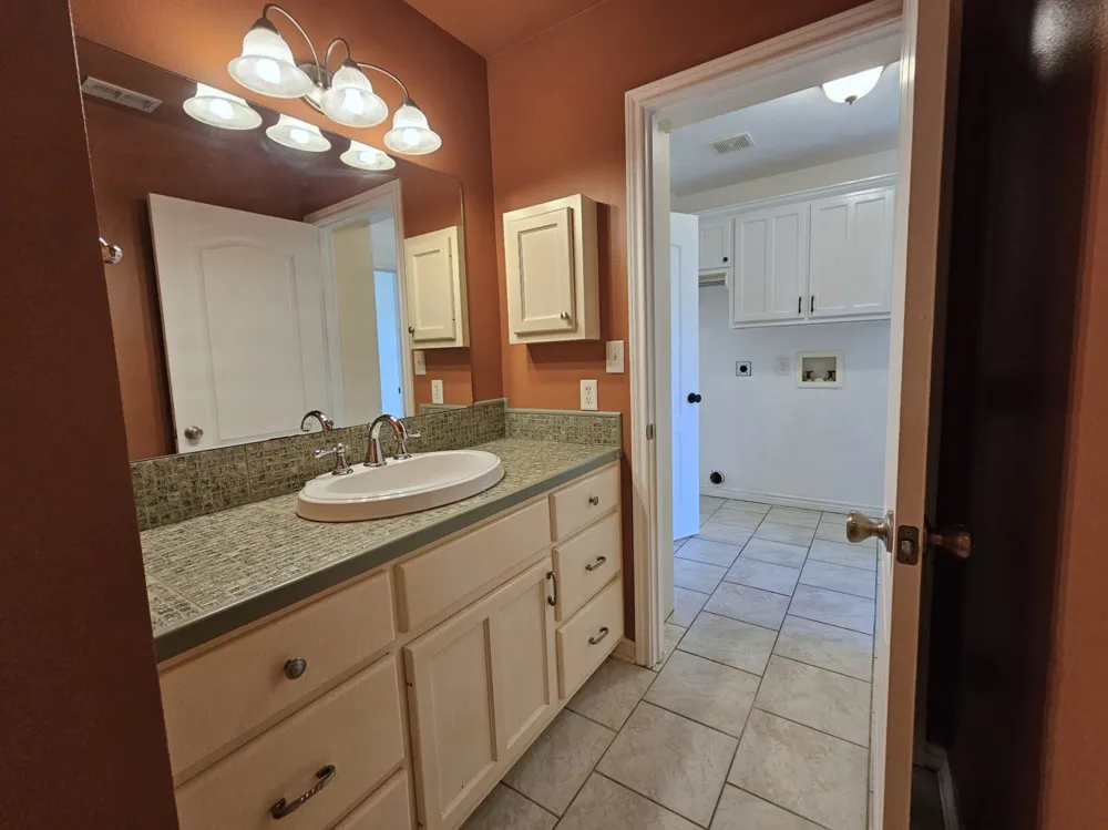 5731 Cape Drive Chandler, TX 75758