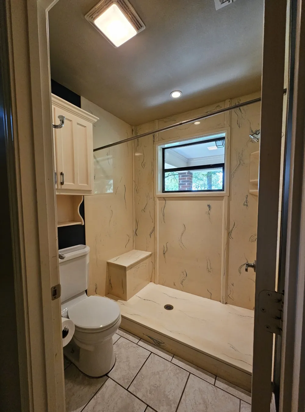 5731 Cape Drive Chandler, TX 75758