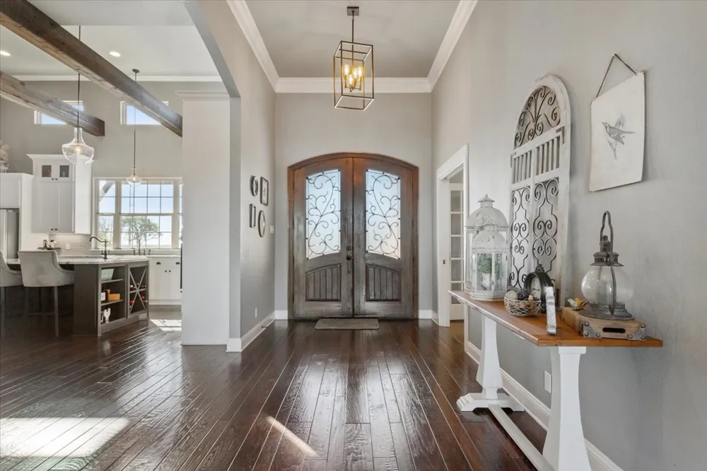 628 Wildflower McGregor, TX 76657