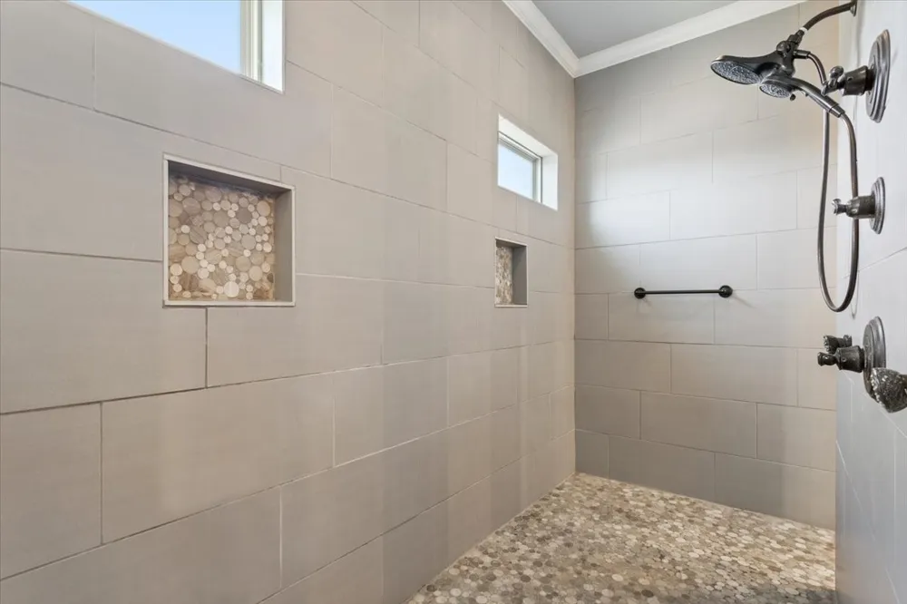 628 Wildflower McGregor, TX 76657