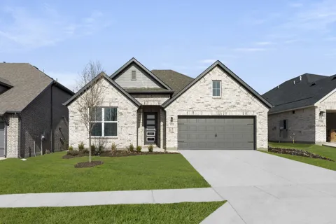 3112 Goldfinch Drive