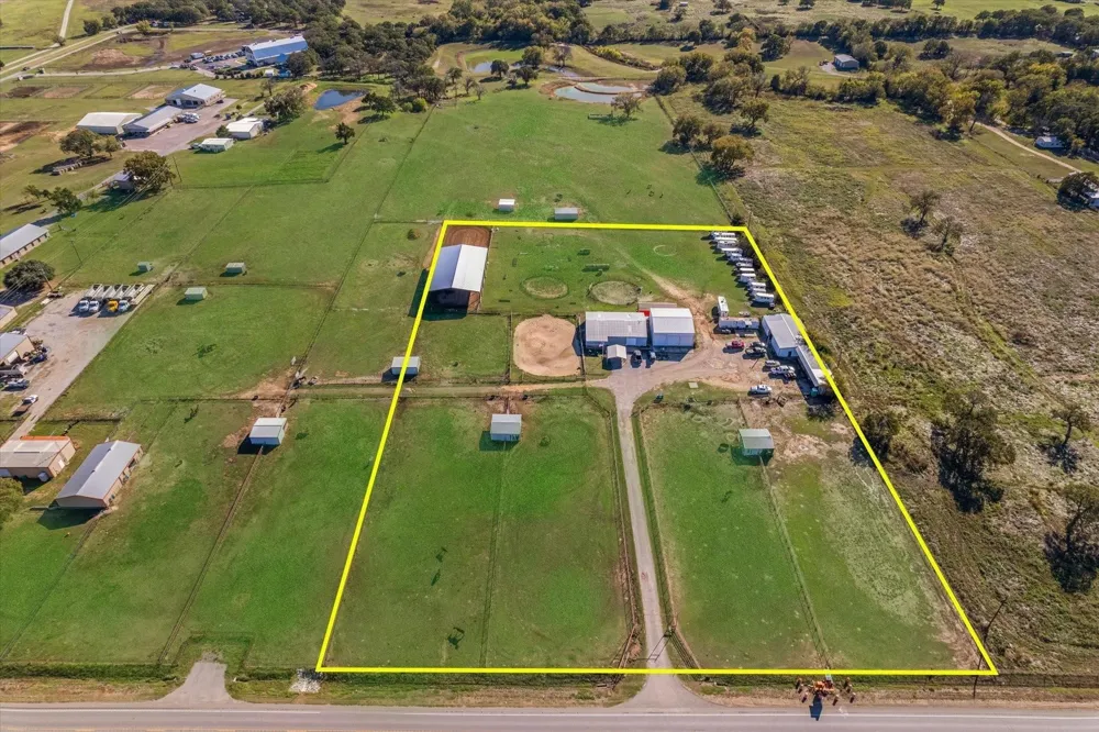 11698 Fm 428 Aubrey, TX 76227