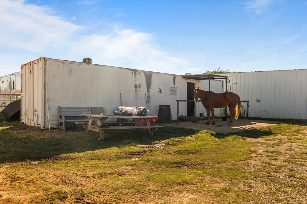 11698 Fm 428 Aubrey, TX 76227