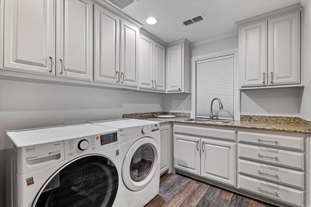 11806 Fm 428 Aubrey, TX 76227