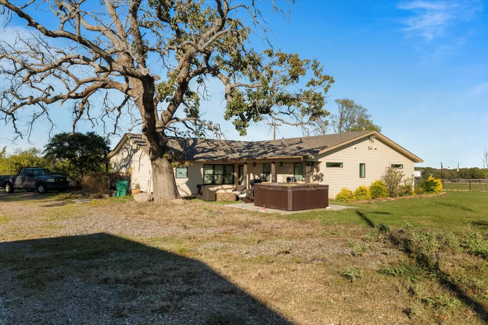 11806 Fm 428 Aubrey, TX 76227