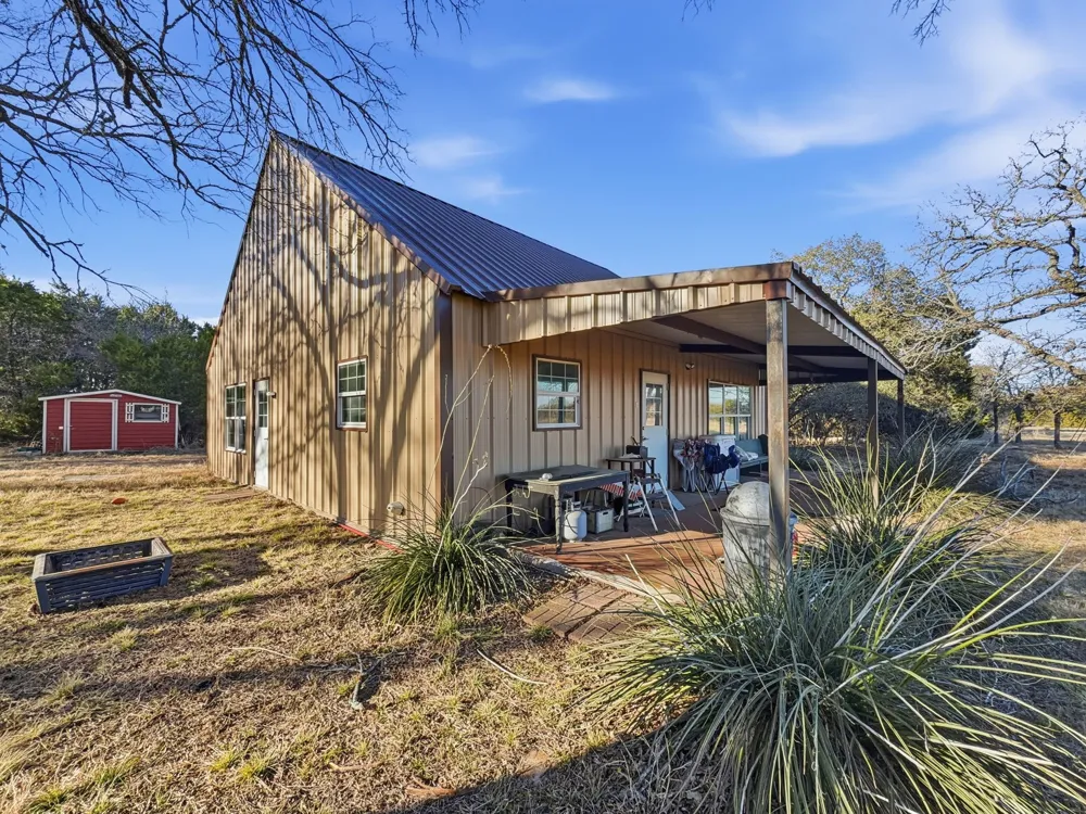 County Road 310 Jonesboro, TX 76585