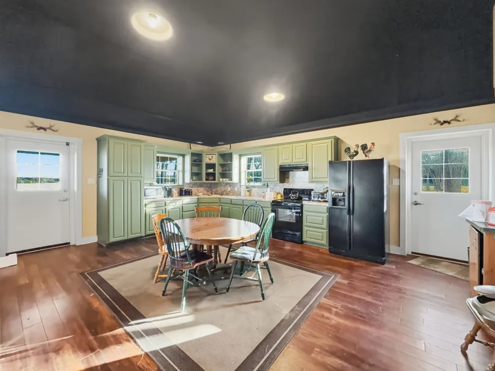 County Road 310 Jonesboro, TX 76585