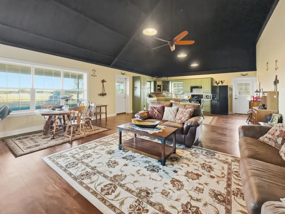 County Road 310 Jonesboro, TX 76585