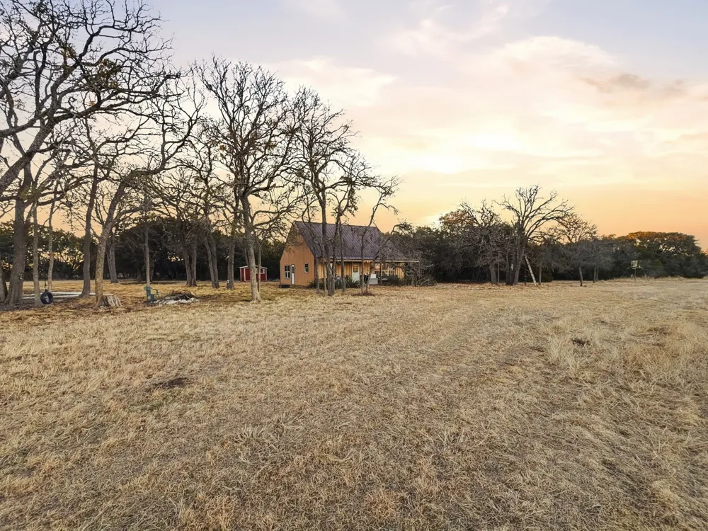 County Road 310 Jonesboro, TX 76585