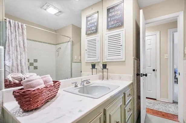 406 Hideaway Lane Central Hideaway, TX 75771