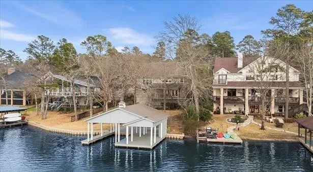 406 Hideaway Lane Central Hideaway, TX 75771