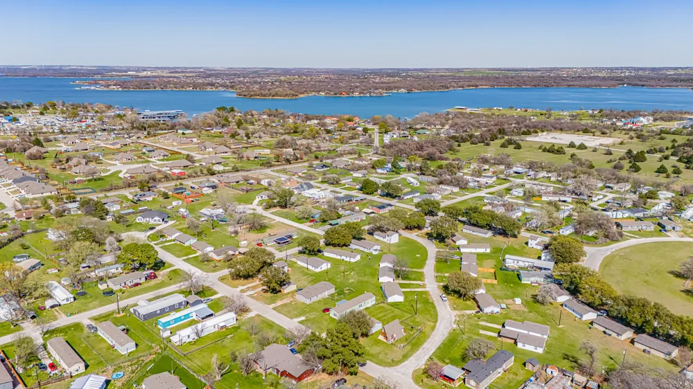 1848 Coral Road Pelican Bay, TX 76020