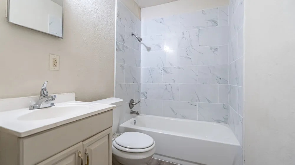 1848 Coral Road Pelican Bay, TX 76020
