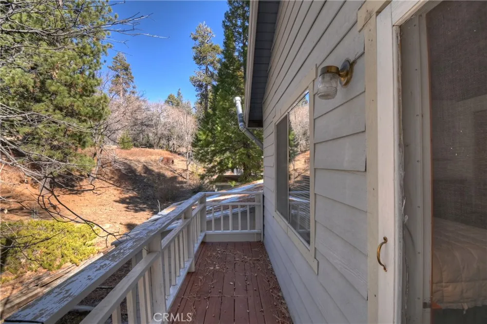 33874 Green Valley Lake Road Green Valley Lake, CA 92341
