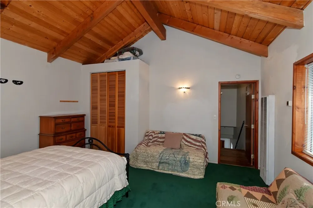 33874 Green Valley Lake Road Green Valley Lake, CA 92341