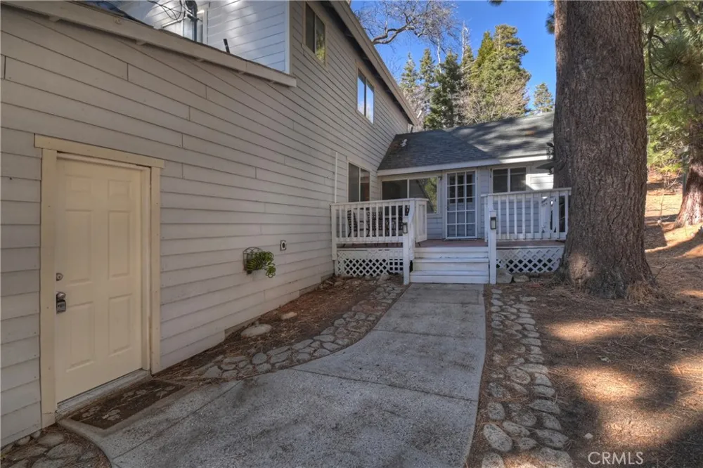 33874 Green Valley Lake Road Green Valley Lake, CA 92341