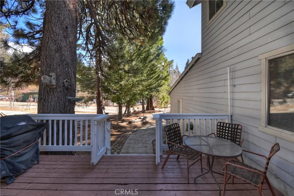 33874 Green Valley Lake Road Green Valley Lake, CA 92341