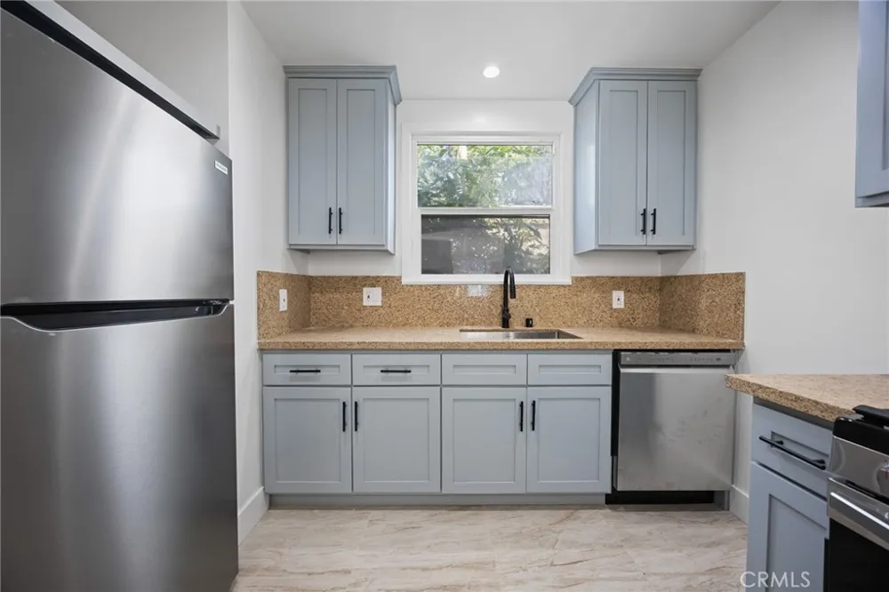 616 Sunset Venice, CA 90291