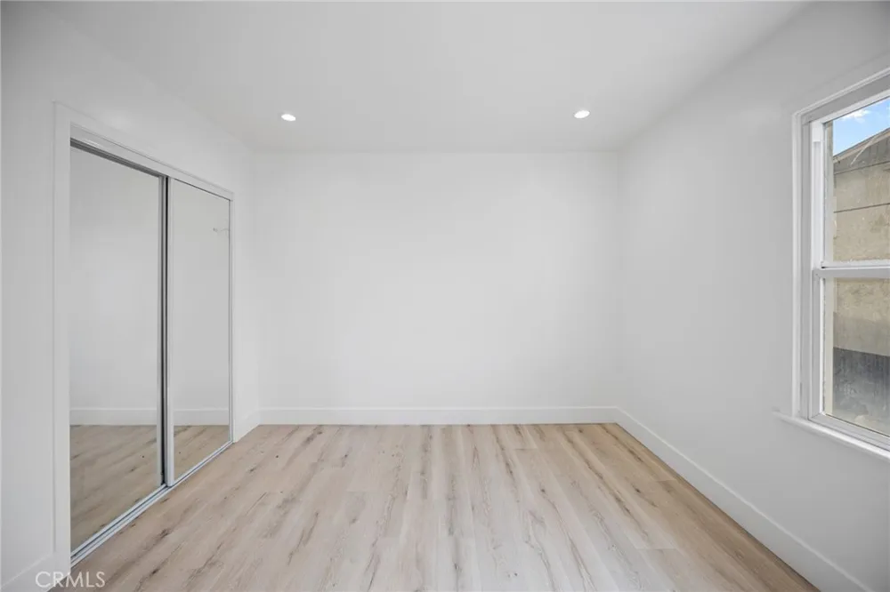 616 Sunset Venice, CA 90291