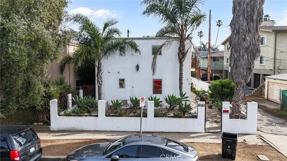 616 Sunset Venice, CA 90291