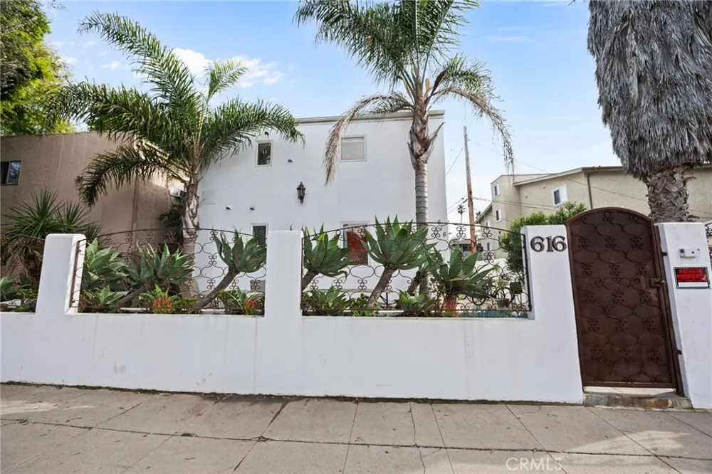 616 Sunset Venice, CA 90291