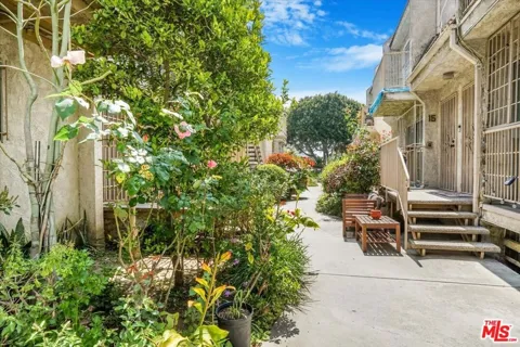 903 New Depot Street #12A