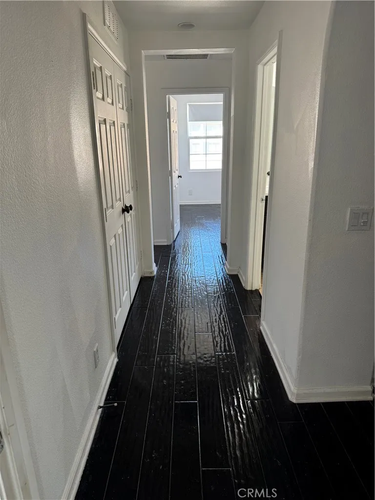 4445 Owens Corona, CA 92883