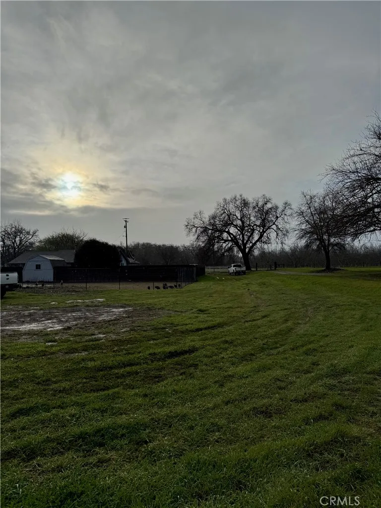 8220 Marek Road Los Molinos, CA 96055