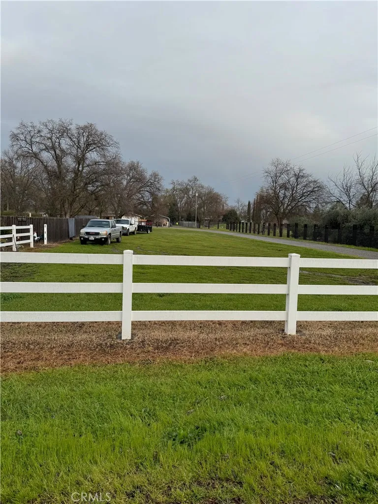 8220 Marek Road Los Molinos, CA 96055