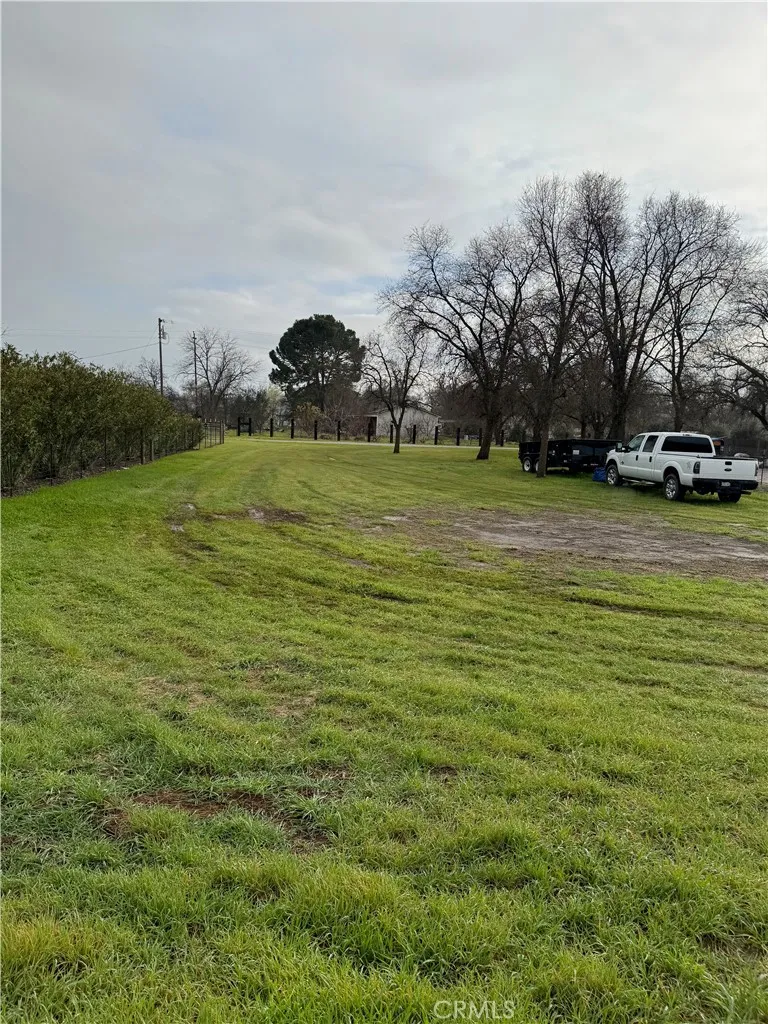 8220 Marek Road Los Molinos, CA 96055