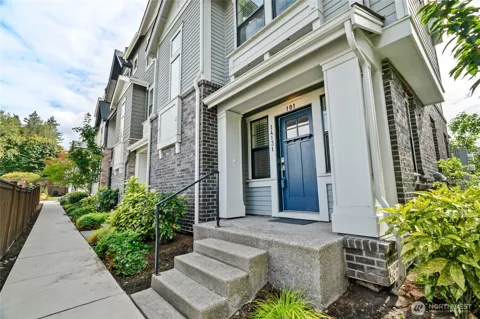 14131 266th Avenue NE #101