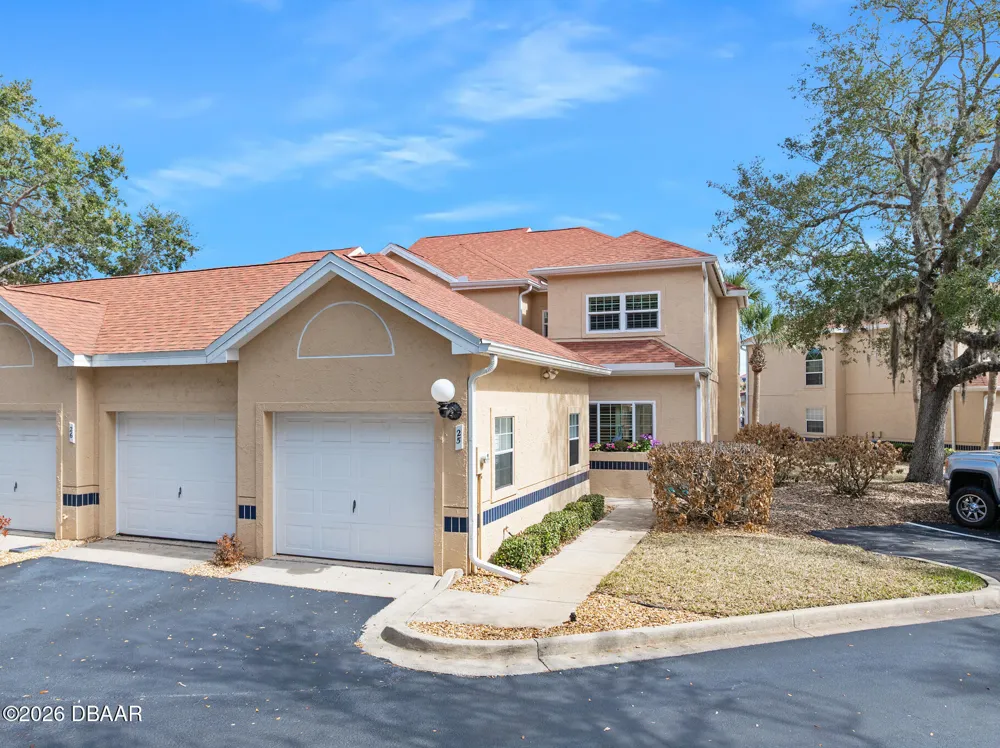 25 Marina Point Place Palm Coast, FL 32137
