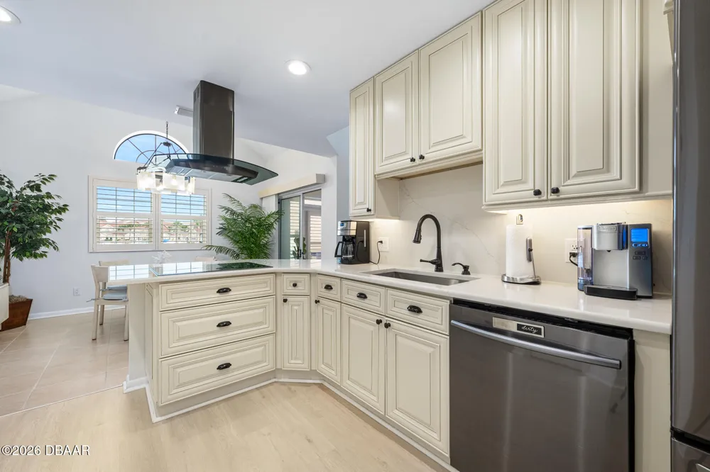 25 Marina Point Place Palm Coast, FL 32137